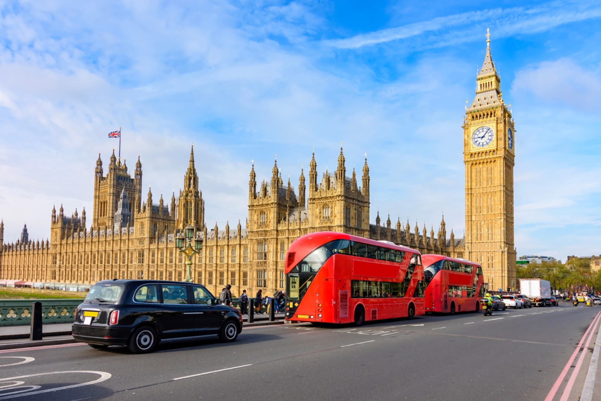 Shutterstock 2516155171 (1)