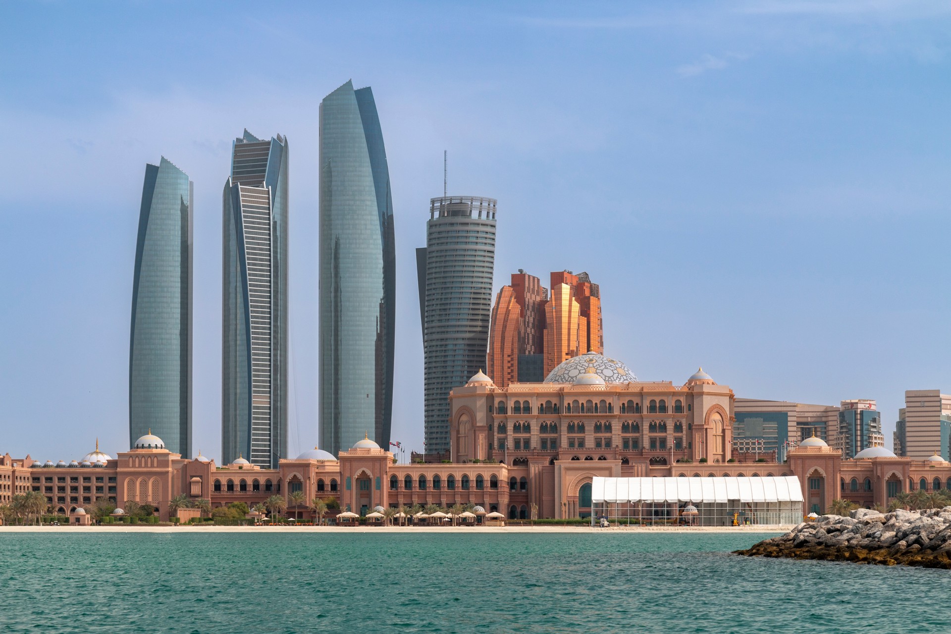Background image - Abu Dhabi